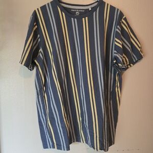 FREE PLANET mens Large Striped Tshirt